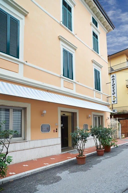 Hotel Cavallotti & Giotto Montecatini Terme Exterior photo